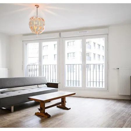 Apartment Cozy 2 Pieces A 2 Min Du Metro Et 10 Min De Paris