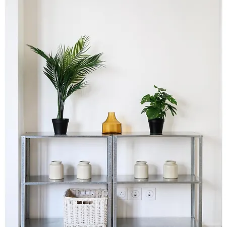 Apartment Cozy 2 Pieces A 2 Min Du Metro Et 10 Min De Paris *