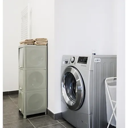 Apartment Cozy 2 Pieces A 2 Min Du Metro Et 10 Min De Paris *