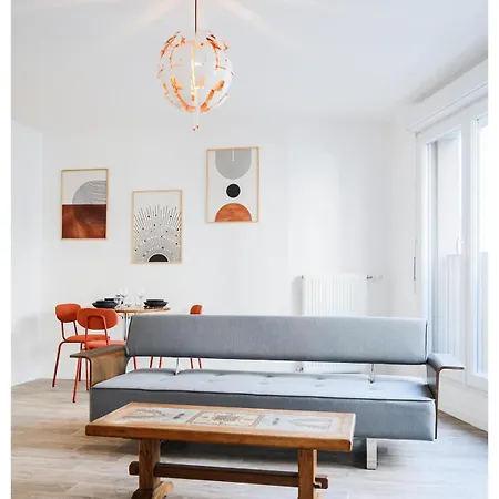Cozy 2 Pieces A 2 Min Du Metro Et 10 Min De Paris Apartment