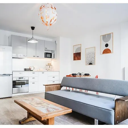 Appartement Cozy 2 Pieces A 2 Min Du Metro Et 10 Min De Paris *